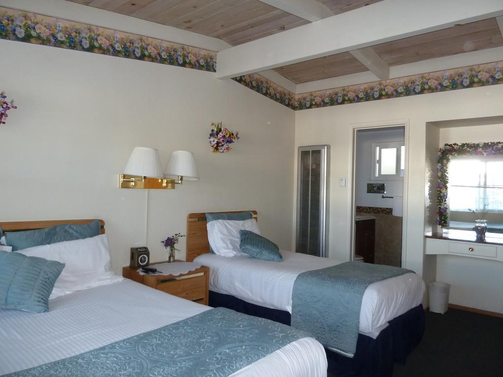 Sundown Inn Of Morro Bay Room photo